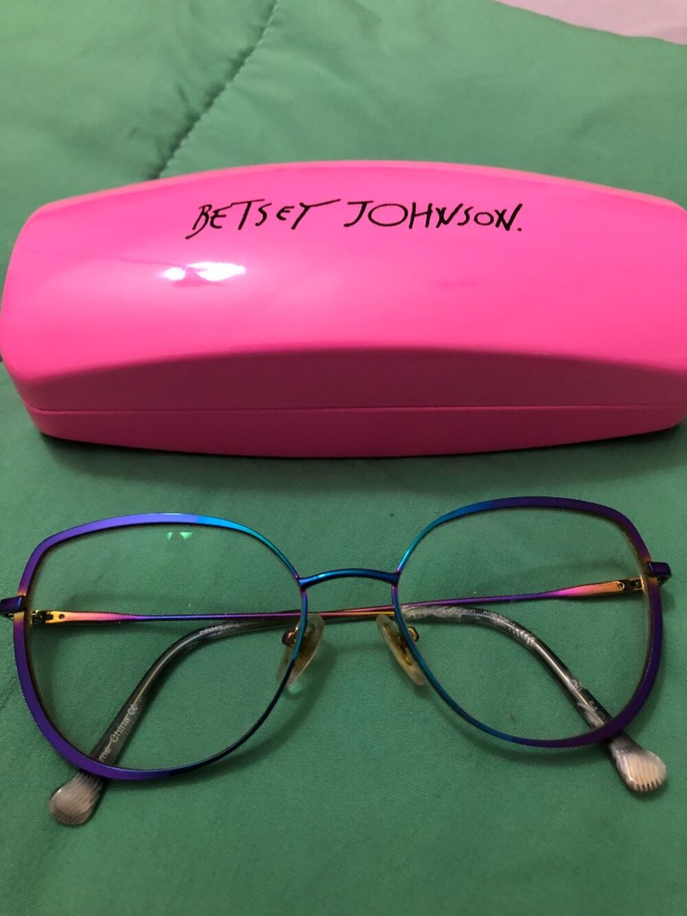 Betsey Johnson All Nighter Glasses with Case